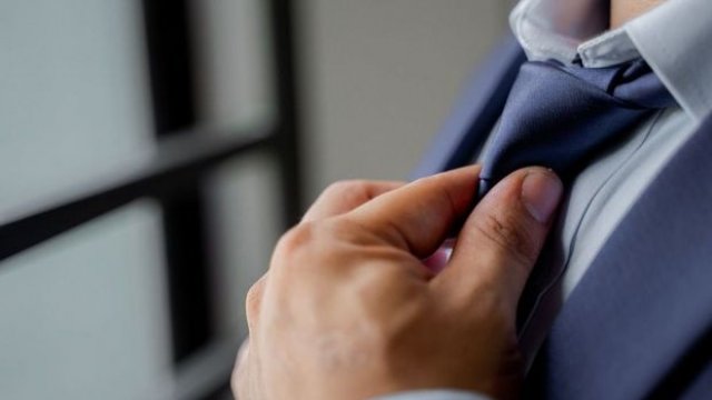 Azərbaycanda yüksək vəzifəli şəxs istintaqa çağırıldı