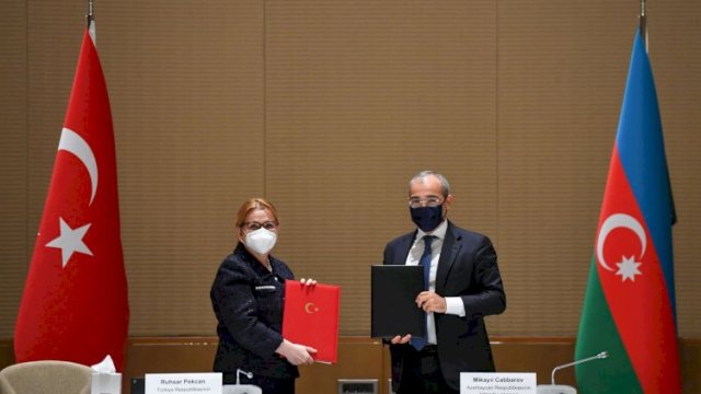 Azərbaycan və Türkiyə arasında daha bir sənəd imzalandı