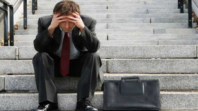 İşsizlərin nəzərinə: Pandemiya zamanı hansı sahələrdə iş tapmaq mümkündür?