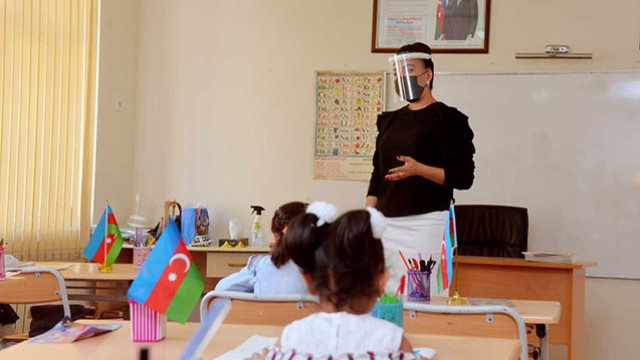 Samuxda müəllim və şagirdlər koronavirusa yoluxdu