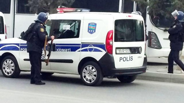 Polis əməliyyat keçirdi - Ad günü keçirənlərə qarşı
