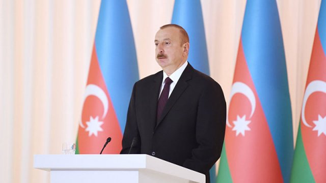 Prezident onu təltif etdi