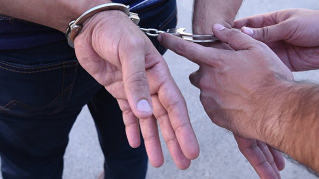 Füzulidə polislə hərbçini vurub qaçanlar həbs edildi