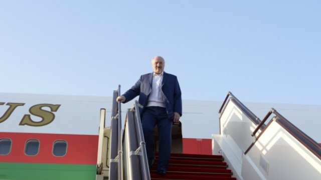 Lukaşenko Azərbaycana gəldi - FOTO