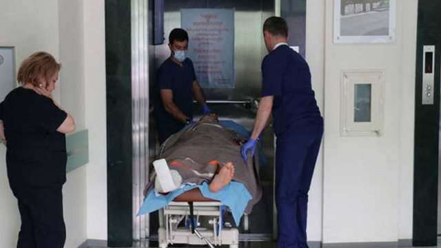 Cəbrayılda yaralanan erməni komandirini Azərbaycan hərbçiləri xilas etdi (FOTO)