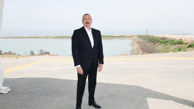 İlk bu kəndlər bərpa ediləcək - Prezident açıqladı