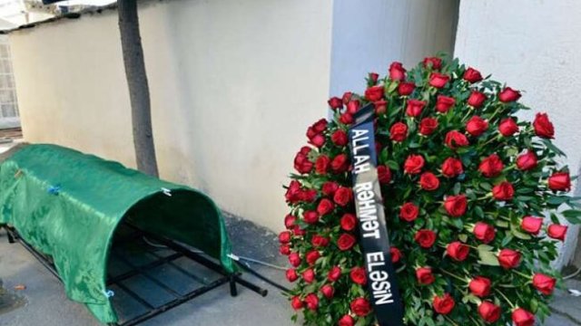 Nazirliyin əməkdaşı vəfat etdi - FOTO