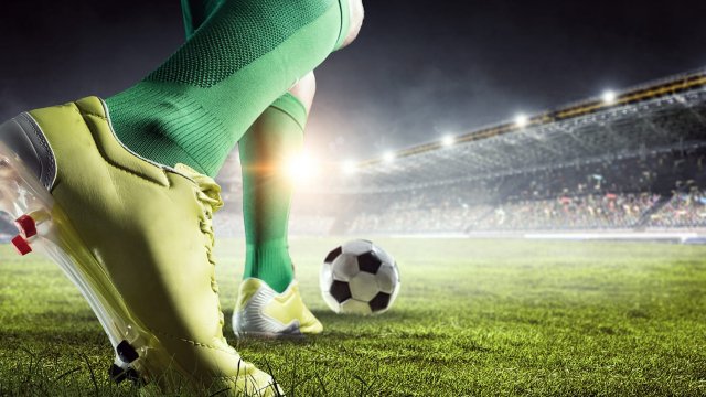 Futbolun tanınmış siması itkin düşdü