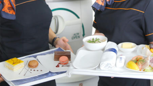 AZAL-ın yeməklərlə bağlı paylaşımı tənqid olundu - FOTO