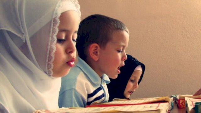 Uşaqların dini etiqada məcburiyyəti QADAĞAN EDİLİR