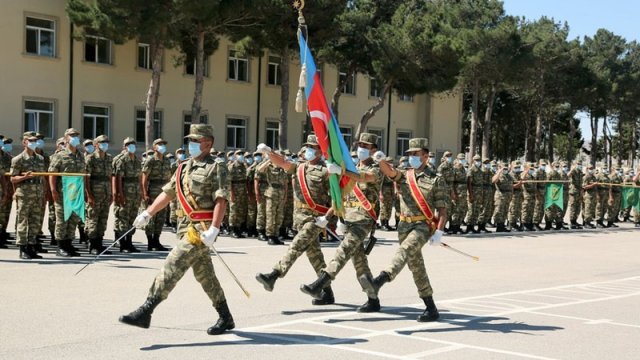 Silahlı Qüvvələrin Qarnizon və qarovul xidmətləri nizamnaməsinə dəyişiklik edilir
