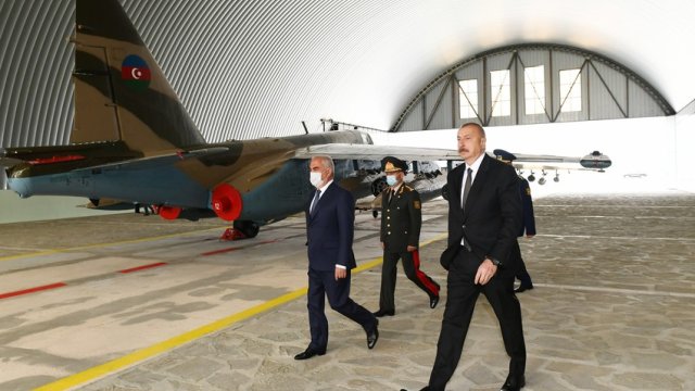 Vətən müharibəsində Naxçıvandakı silahların bir hissəsi cəbhəyə göndərildi