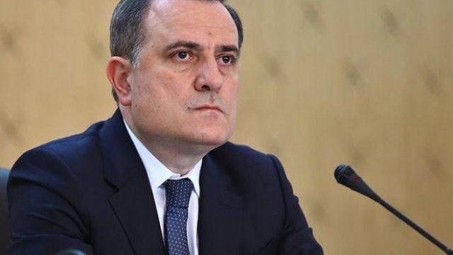 Ceyhun Bayramov sərhəddəki gərginliklə bağlı KTMT sədri ilə DANIŞDI