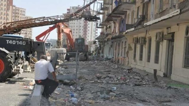 Binalardakı qanunsuz artırmalar söküləcək? - VİDEO