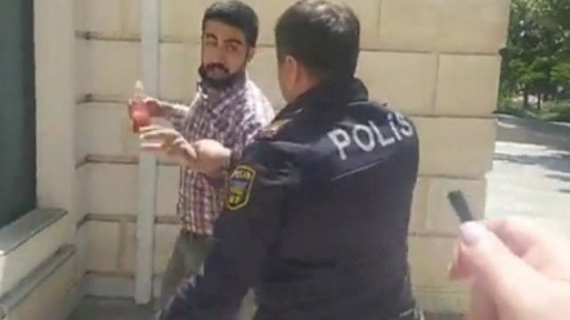 Qazinin özünü yandırmağa cəhd etməsi ilə bağlı RƏSMİ AÇIQLAMA