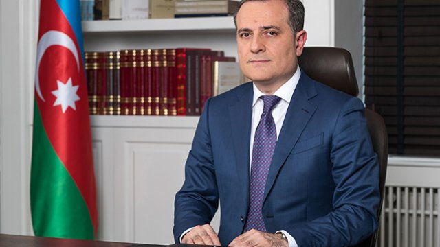 Ceyhun Bayramov Avstriyaya getdi