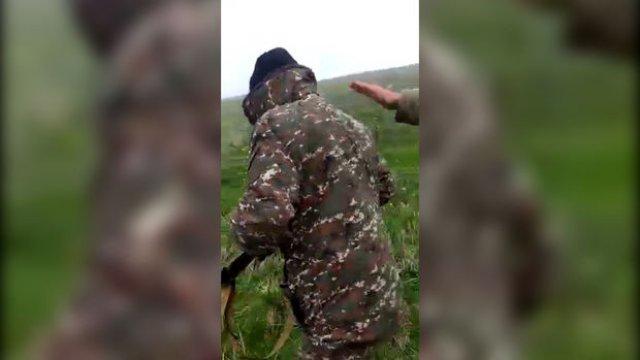 Azərbaycan əsgərləri erməni hərbçiləri sərhəddən qovdu - VİDEO