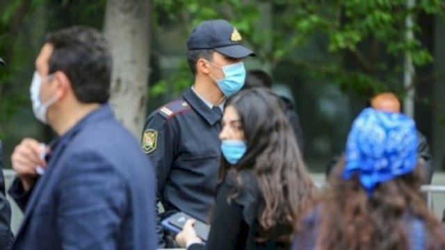 Bu şəxslər açıq havada da maska taxmalıdır -xa0XƏBƏRDARLIQ