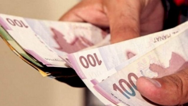 Azərbaycanda vəzifəli şəxs CƏRİMƏLƏNDİ