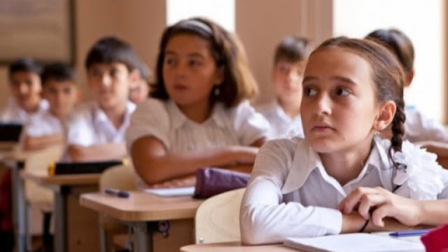 Bakıda bəzi məktəblər distant tədrisə keçdi - YENİLƏNİB/SİYAHI