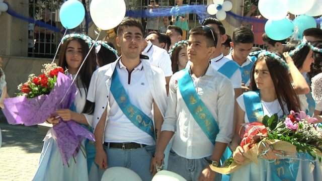 Bu il “Son zəng” keçiriləcək? - Nazirlikdən cavab