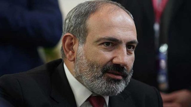 Paşinyan Ermənistandakı vəzifəli şəxsləri “Troya atı”na bənzətdi