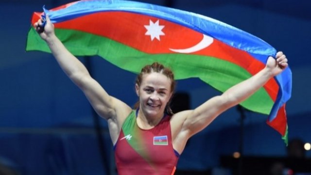 Mariya Stadnik qızıl medal qazandı