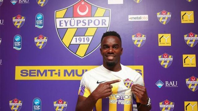 “Neftçi”nin maraqlandığı futbolçu türk klubunda