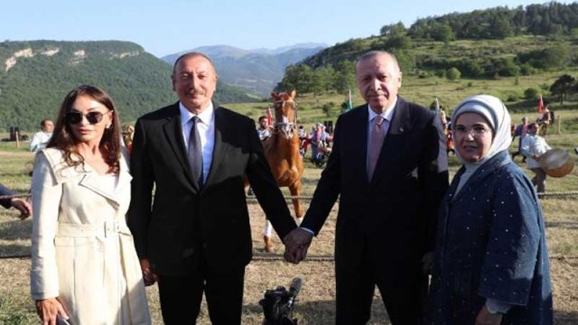 Ərdoğan Cıdır düzündən paylaşım etdi - FOTO