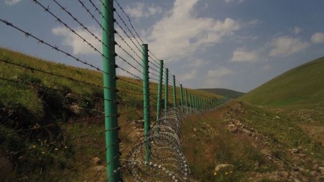 Azərbaycan-İran sərhədində silahlı insident: Cinayətkar zərərsizləşdirildi - FOTO