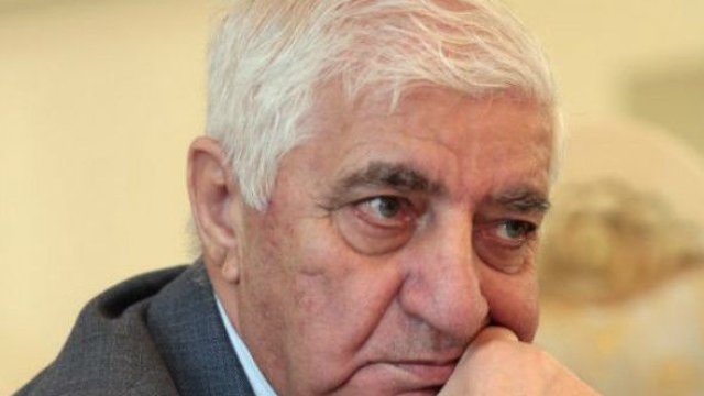 Fikrət Qocanın AYB-dəki vəzifəsi ona həvalə olundu