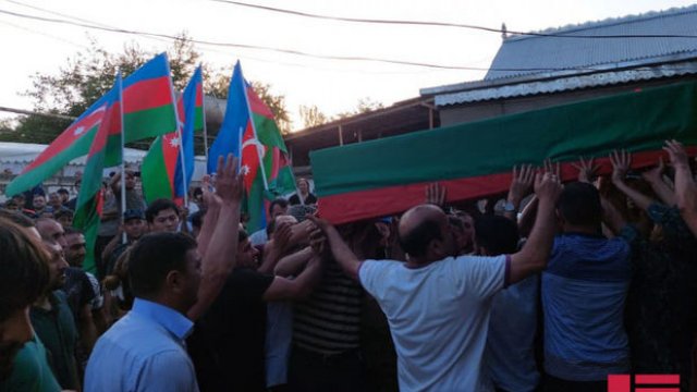Laçında həlak olan hərbçimiz dəfn edildi - FOTO