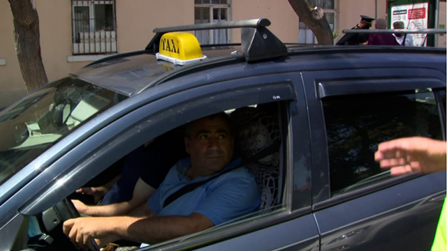 Taksidə qabaqda oturanlar cərimələndi - FOTO/VİDEO