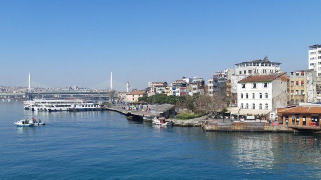 İstanbulda zəlzələ oldu