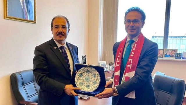 Türkiyə səfiri Ramil Həsəni Milli Məclisdə ziyarət etdi– FOTO