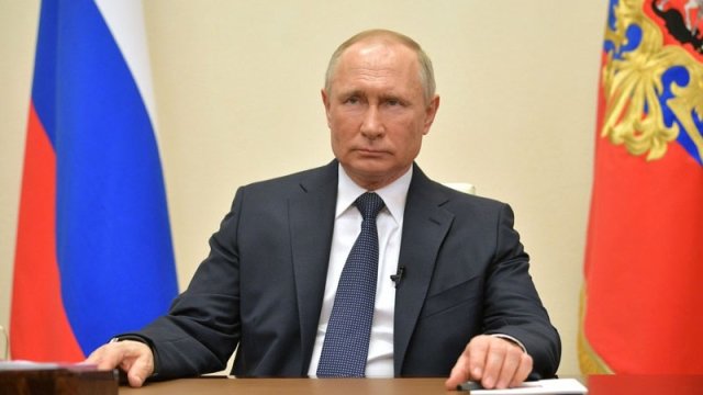 Putin: “Heç kəs Dağlıq Qarabağdakı böhranın böyüməsində maraqlı deyil”