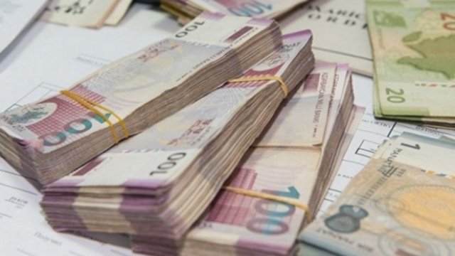 Azərbaycanda pul bazası 20 faizdən çox artıb