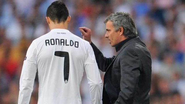 Mourinyo Ronaldu ilə xoşagəlməz xatirəsini danışdı