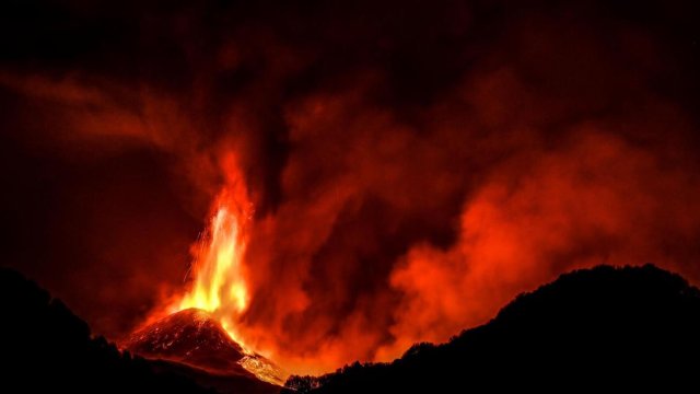 Etna vulkanı yenidən fəallaşdı