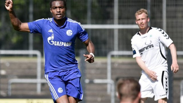 Avropanın məşhur klublarında oynamış futbolçu Azərbaycanda - VİDEO