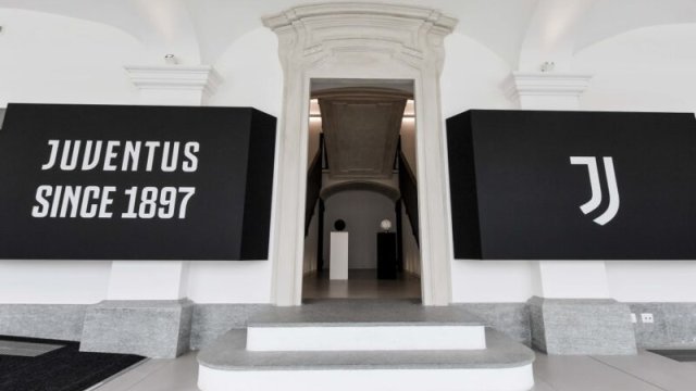 “Yuventus”da koronavirus şoku – komanda karantinə alındı