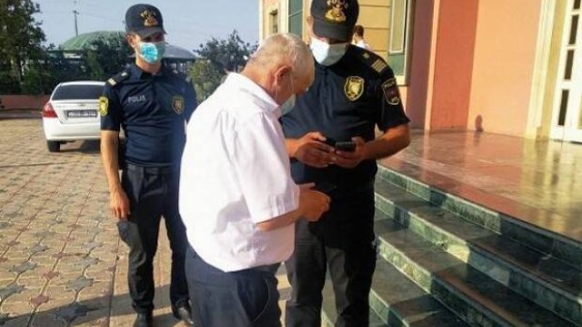 Polis 100-ə yaxın qonağı toya buraxmadı