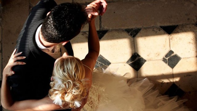 Millət vəkili qızına toy etdi - FOTO