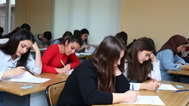 İmtahanların nəticəsi açıqlandı