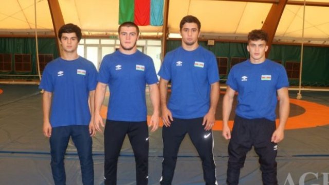 3 güləşçimiz dünya çempionatının finalına ÇIXDI