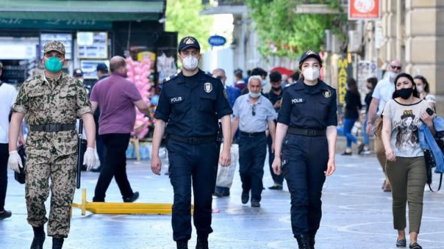 Prezidentin köməkçisi karantinlə bağlı qərarı açıqladı