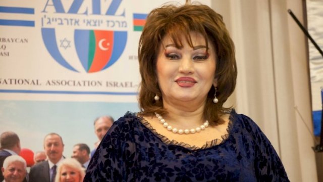 Xalq artistinin bacısı koronadan vəfat etdi: “Vaksin vurdurmuşdu, ona olmazdı”