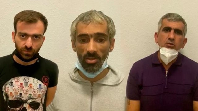 Xaricdə oturub, Bakıda narkoticarətlə məşğul oldu - 3 kuryer saxlanıldı