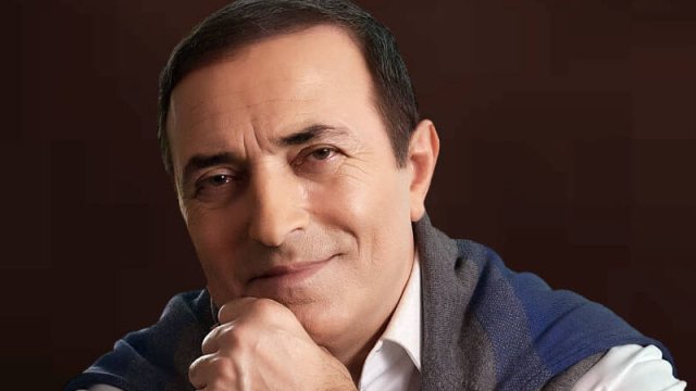 Mənsum İbrahimov: “Onlayn dərsdə istədiyin səviyyə və keyfiyyət olmur”