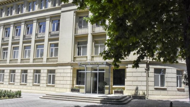 Azərbaycanda özəl orta məktəblərdə əyani tədris dayandırılıb - RƏSMİ AÇIQLAMA